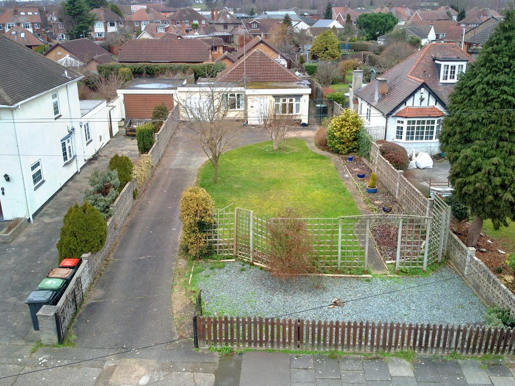 2 bed detached bungalow for sale in Rutland Avenue, Toton, Beeston, Nottingham NG9 Zoopla