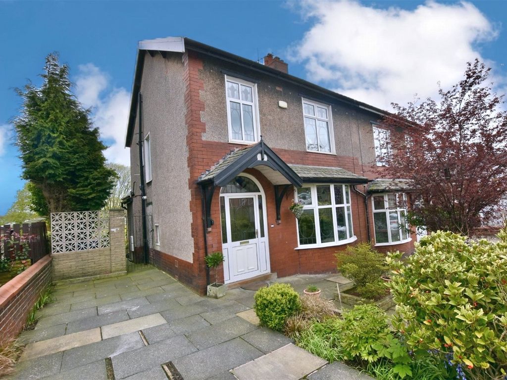 3 bed semidetached house for sale in Parsonage Road, Ramsgreave
