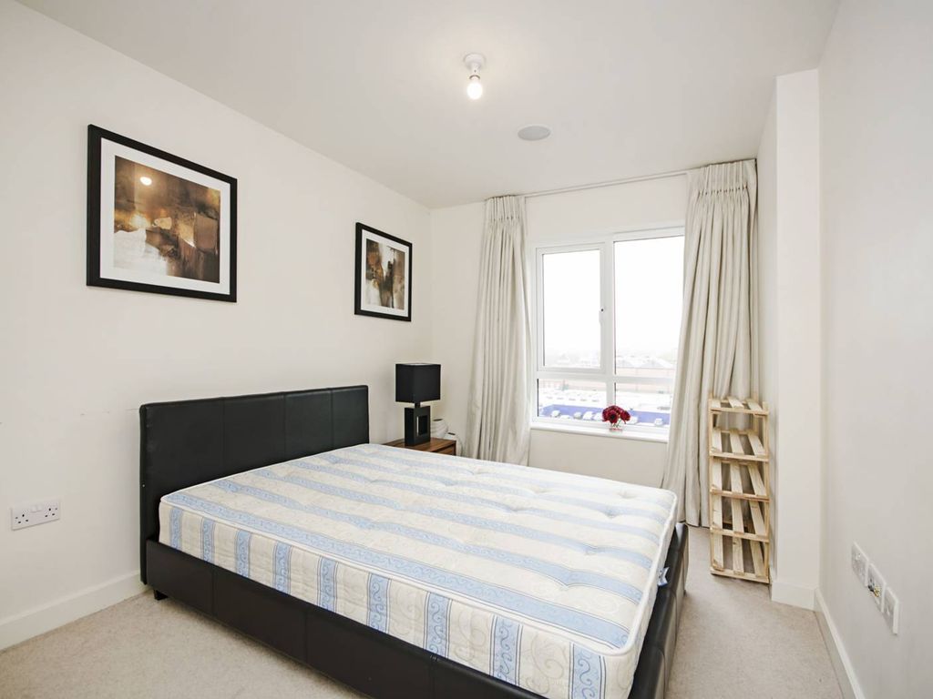 Commander Avenue, Colindale, London NW9