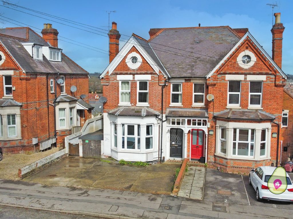 1 bed for sale in Tilehurst Road, Reading RG30, £210,000