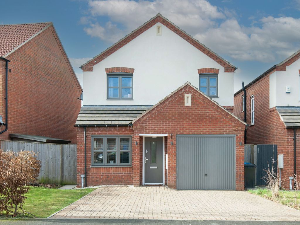4 bed detached house for sale in Ringwood Meadows, Brimington S43, £