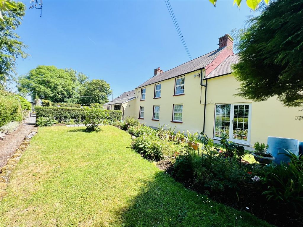 4 bed farm for sale in Gwynfe, Llangadog SA19, £595,000 Zoopla