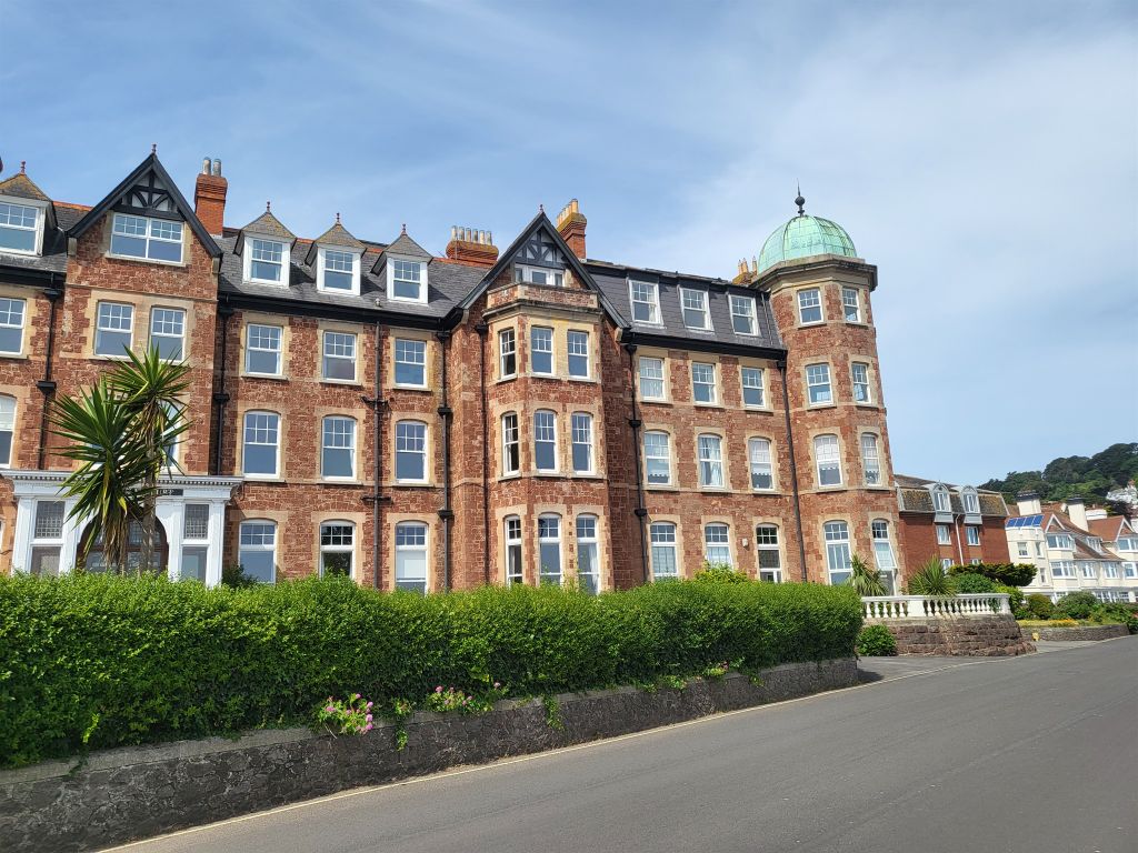 1 bed flat for sale in Metropole Court, Minehead TA24 Zoopla