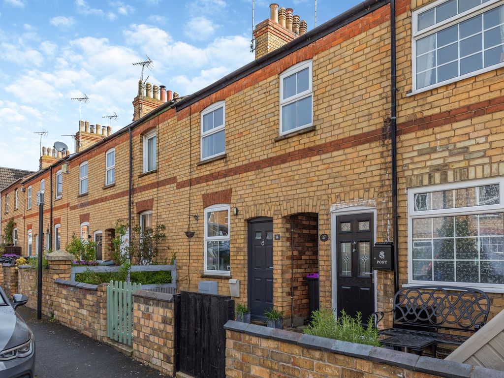 3 bed terraced house for sale in Stanley Street, Stamford PE9, £295,000 Zoopla