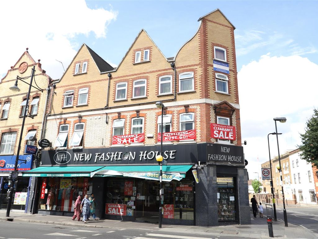 Commercial property to let in King Street, Southall UB2 Zoopla