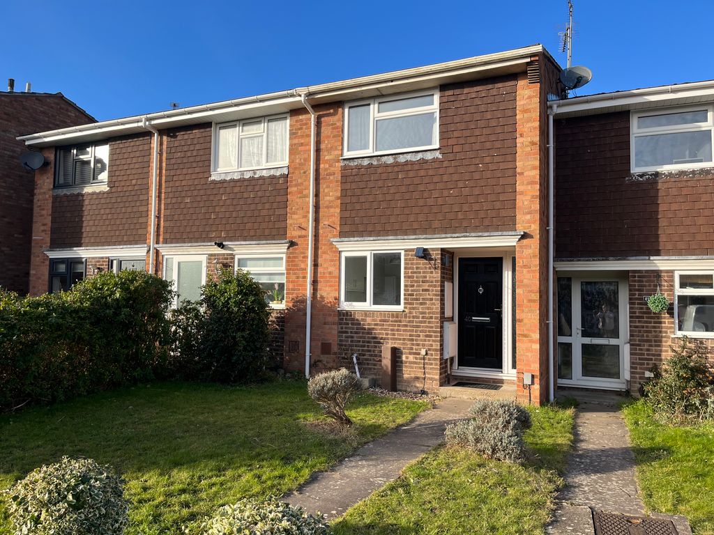 2 bed mews house to rent in Verdun Close, Whitnash, Royal Leamington