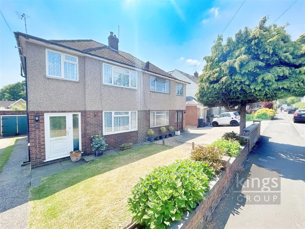 3 bed semidetached house for sale in Cuffley Hill, Goffs Oak, Waltham