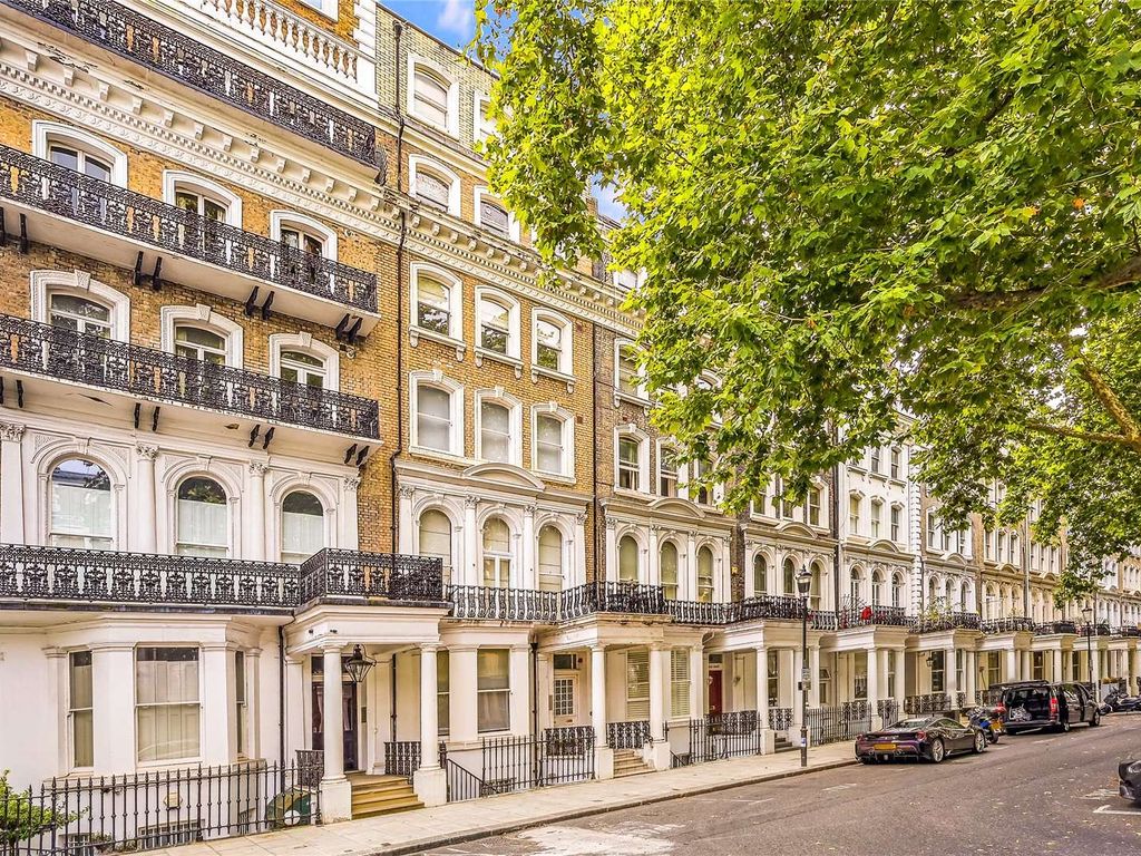 1 bed flat for sale in Beaufort Gardens, London SW3, £650,000 - Zoopla