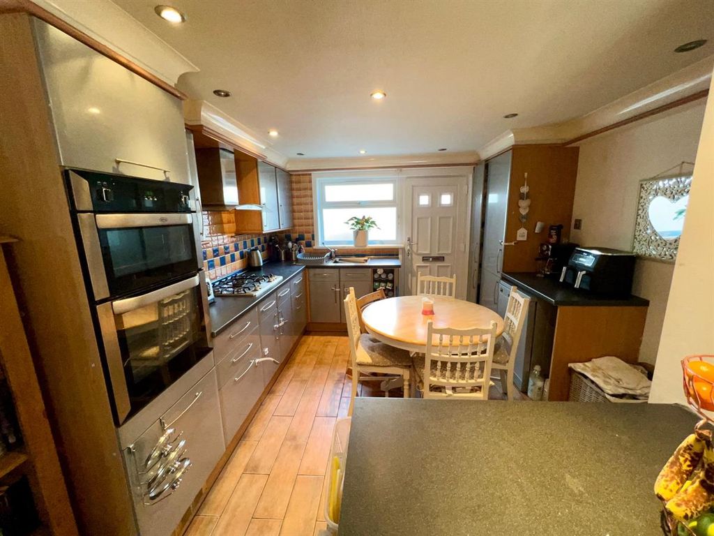 3 bed for sale in Church Road, Torquay TQ1 Zoopla