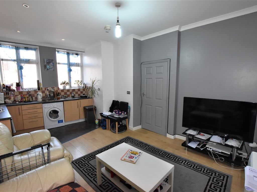 1 bed flat to rent in River Soar Living, Western Road, Leicester LE3 Zoopla