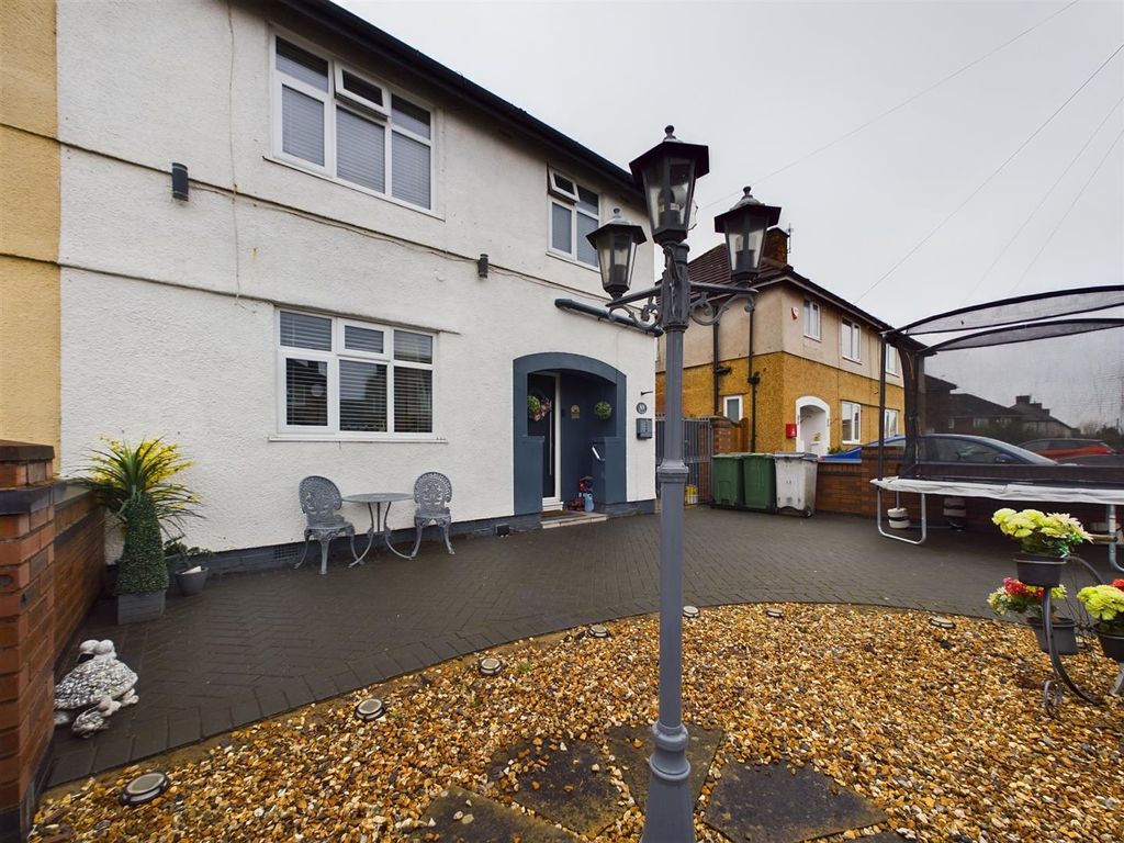 3 bed semidetached house for sale in Birket Avenue, Moreton, Wirral