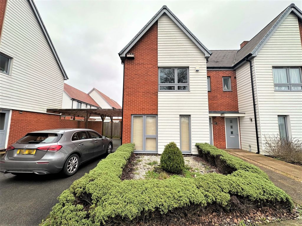 4 bed property to rent in Rupert Turrall Place, Ashford TN23 Zoopla