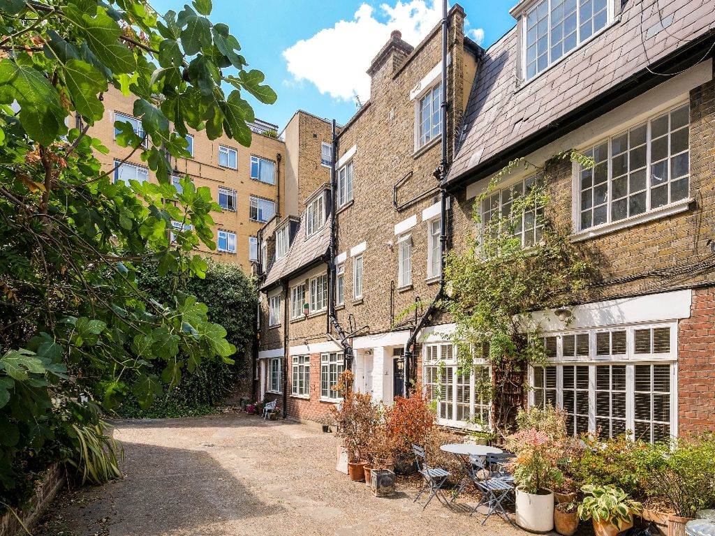Wyndham Mews, London, Marylebone W1H  