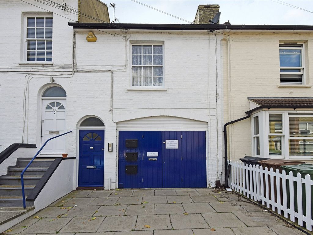 3 bed flat for sale in Beulah Road, Walthamstow, London E17 Zoopla