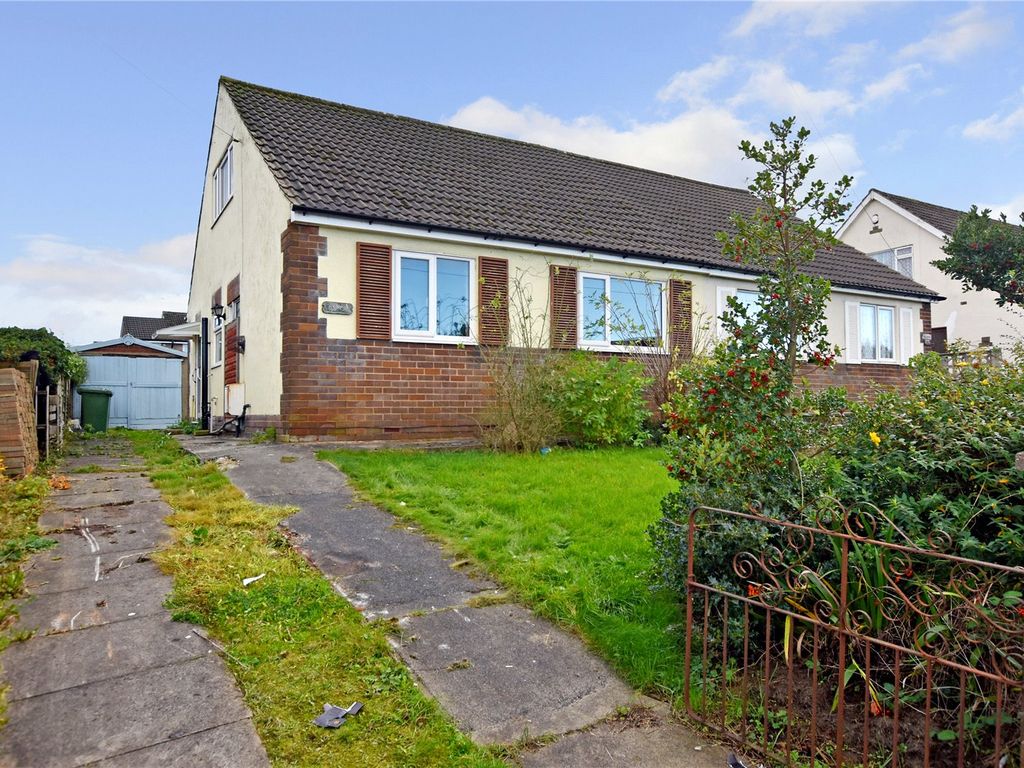 3 bed bungalow for sale in New Lane, East Ardsley, Wakefield, West