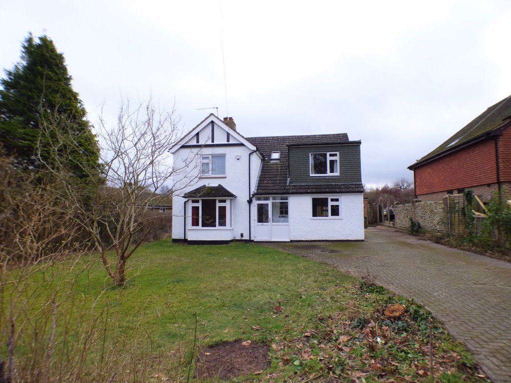 4 bed detached house to rent in Keswick Road, Bookham, Leatherhead KT23 Zoopla