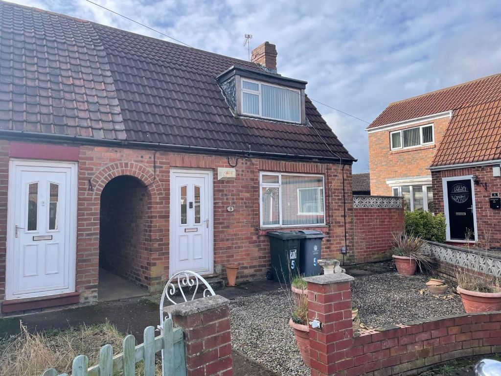 3 bed bungalow for sale in Eversley Place, Wallsend NE28, £125,000 Zoopla