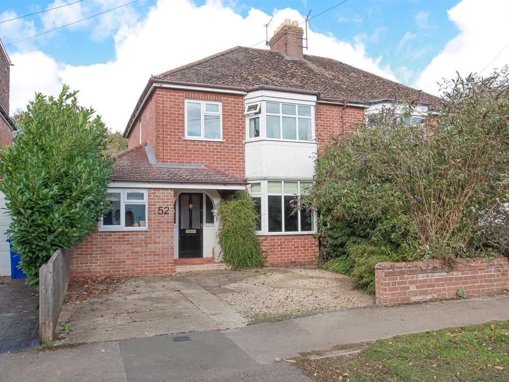5 bed semidetached house for sale in Grange Road, Banbury OX16, £400,000 Zoopla