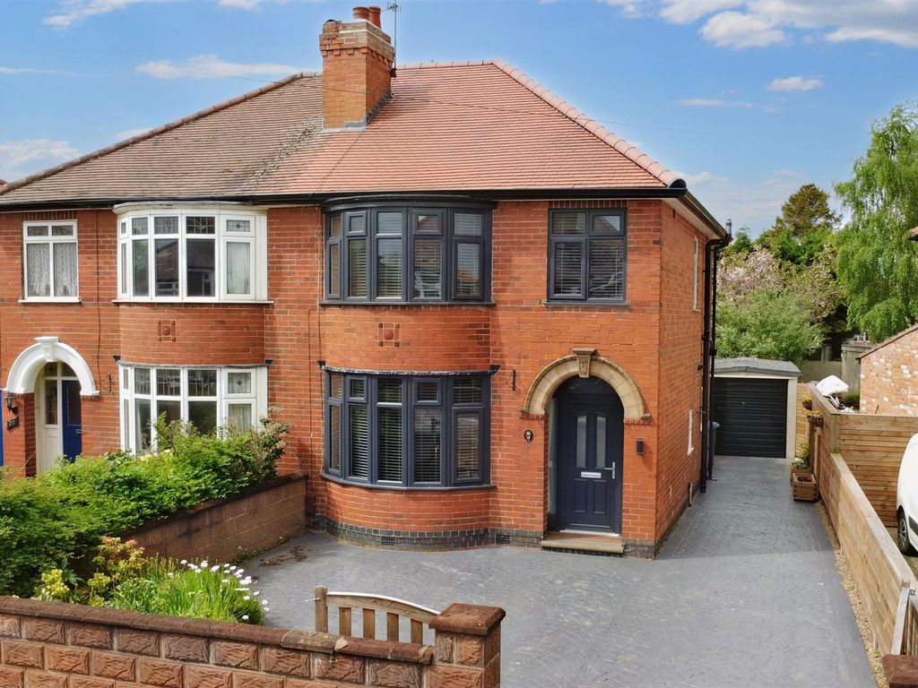 3 bed semidetached house for sale in Arlington Drive, Alvaston, Derby