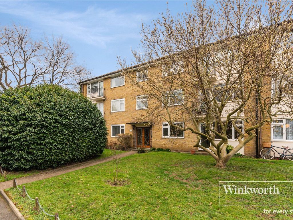 2 bed flat for sale in Embassy Gardens, Beckenham BR3 Zoopla
