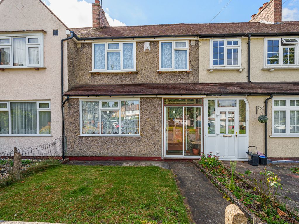 3 bed terraced house for sale in Stanley Square, Carshalton SM5, £
