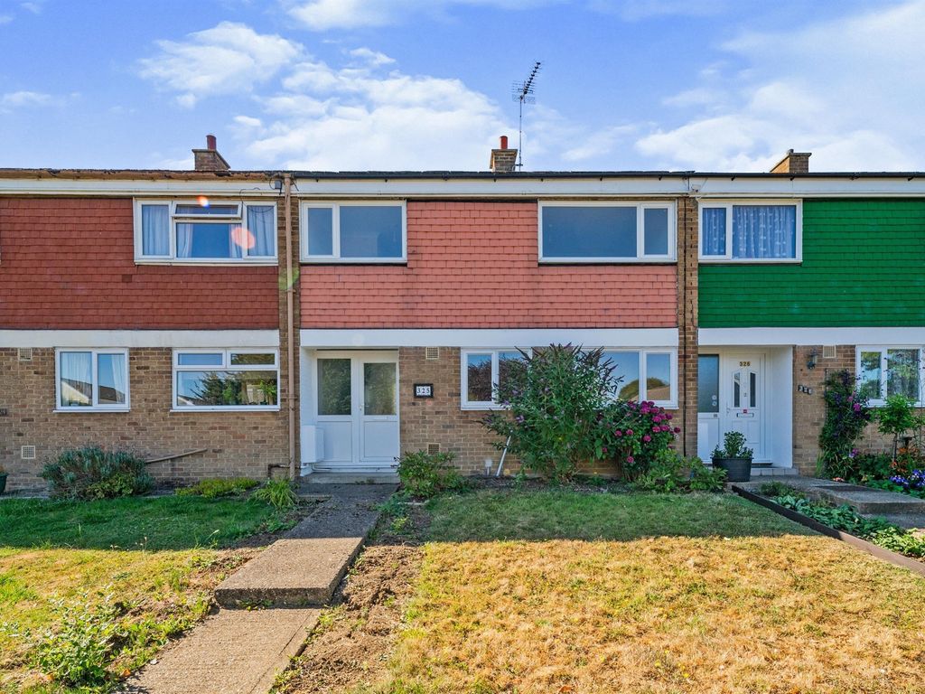 3 bed terraced house for sale in Rundells, Harlow CM18 Zoopla