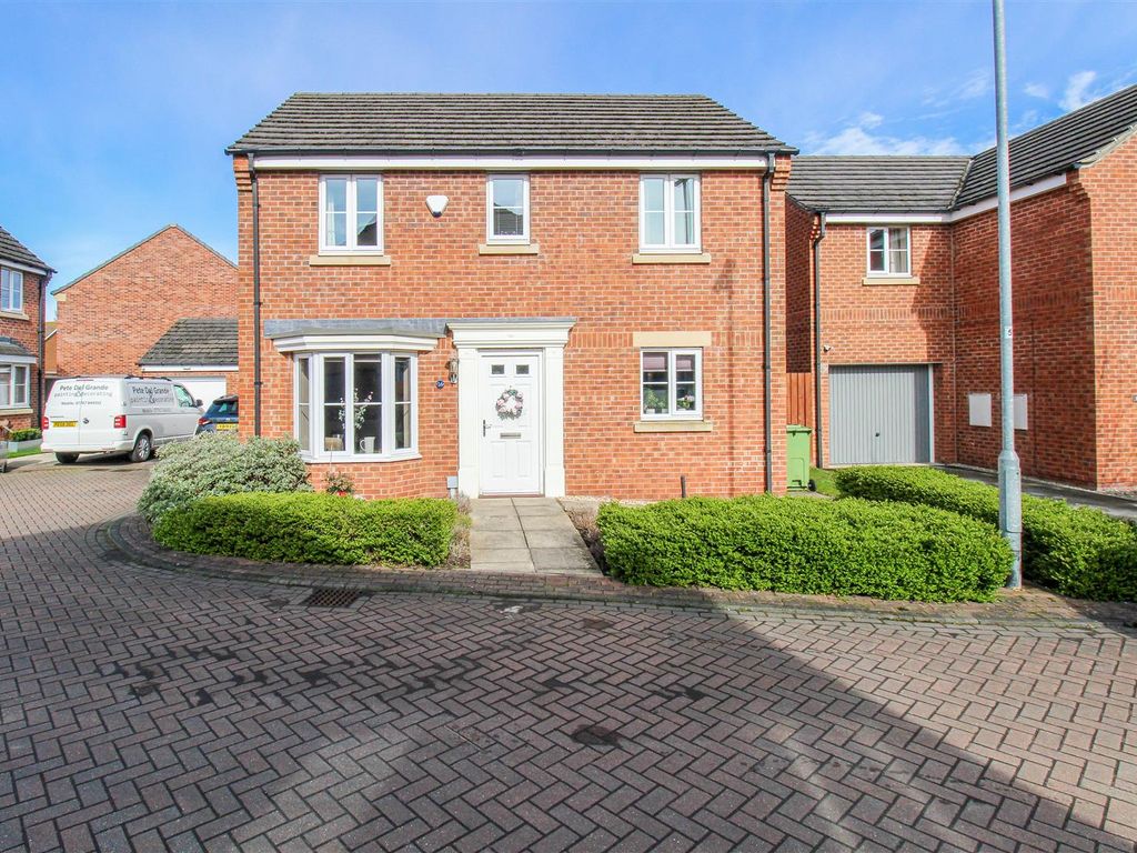 4 bed detached house for sale in Primrose Way, Horbury, Wakefield WF4