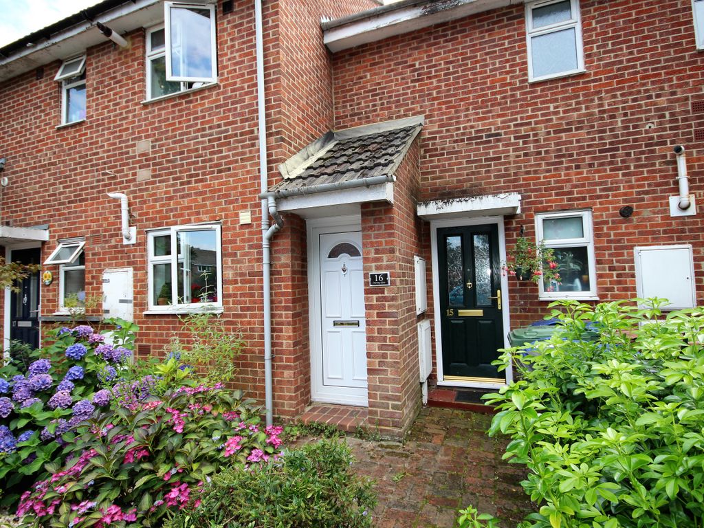 1 bed to rent in Dunning Close, South Ockendon RM15, £875