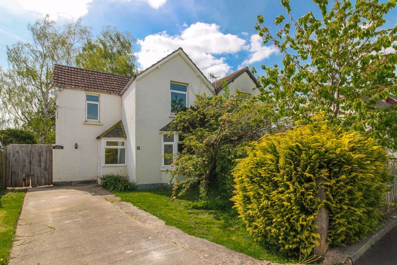 3 bed semidetached house for sale in Brook Estate, Monmouth NP25 Zoopla