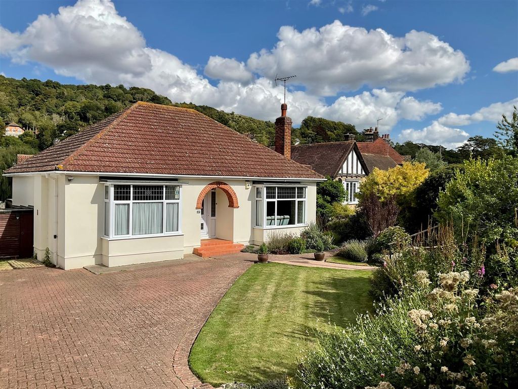 3 bed detached bungalow for sale in Valley Road, River, Dover CT17 Zoopla