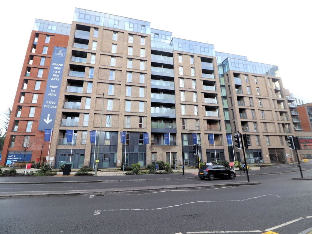 New home, 2 bed flat for sale in Picture House, 1 Marketfield Way