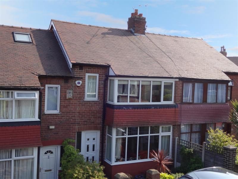 3 bed property to rent in Featherbank Mount, Horsforth, Leeds LS18 Zoopla