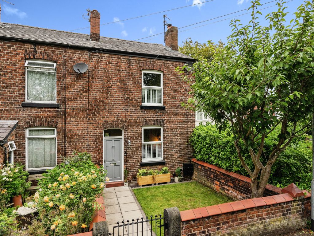 2 bed end terrace house for sale in Wigshaw Lane, Culcheth, Warrington