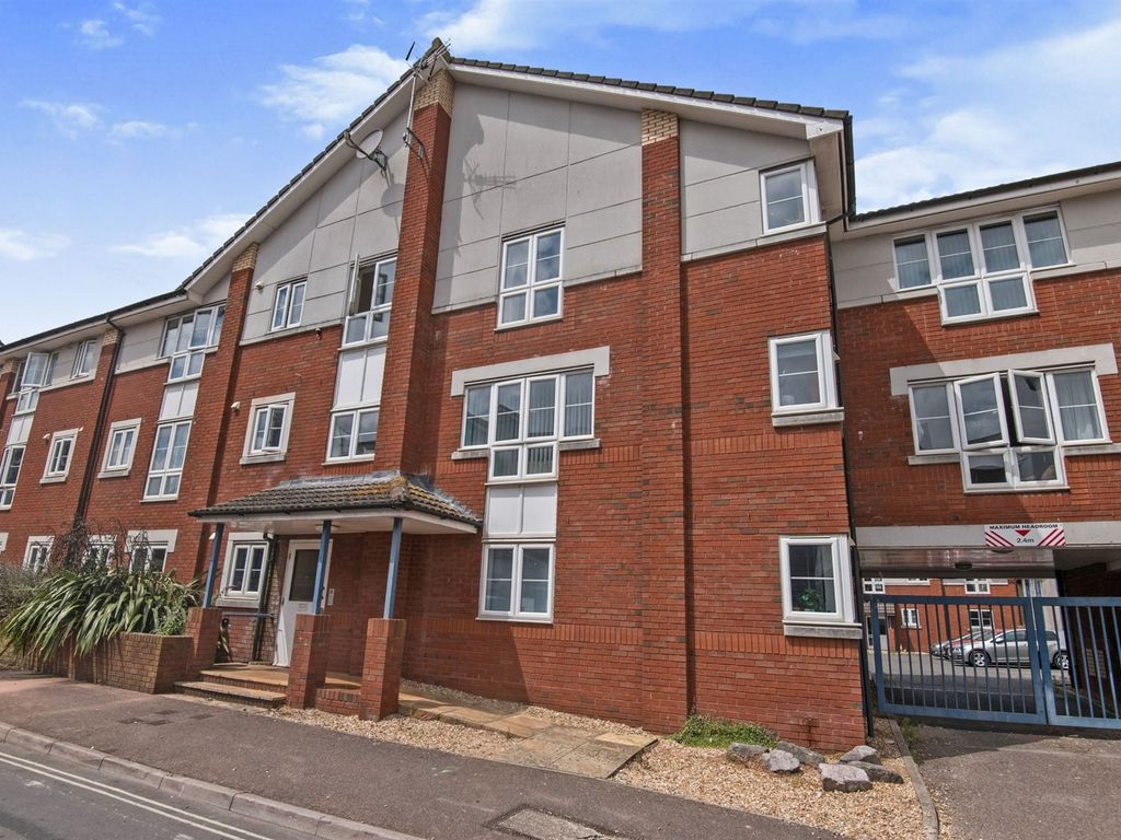 Acland Road, Exeter EX4  