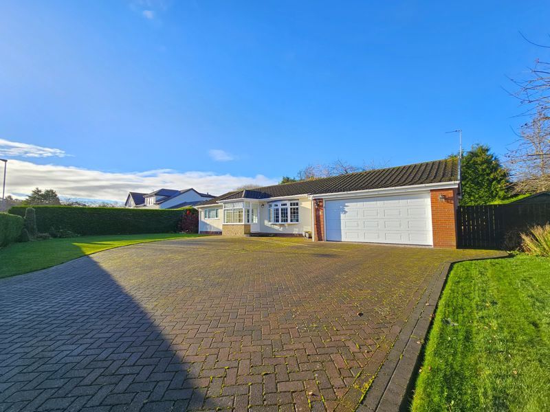3 bed detached bungalow for sale in Willow Way, Ponteland, Newcastle