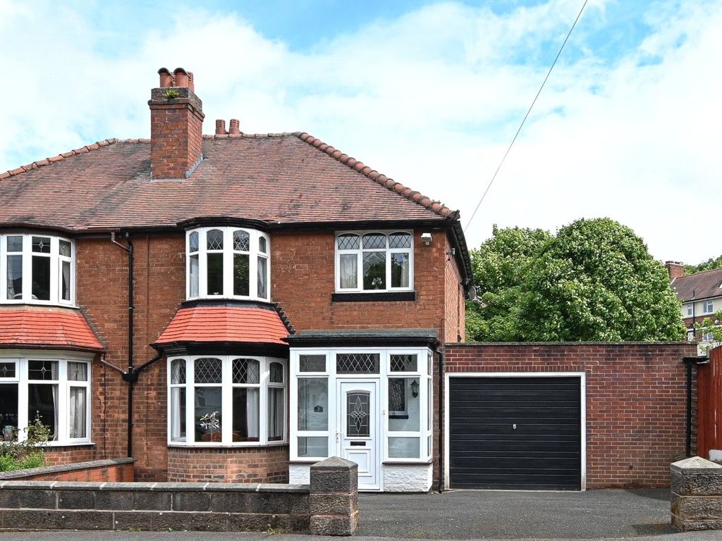 3 bed semidetached house for sale in Woodbourne Road, Bearwood, West Midlands B67 Zoopla