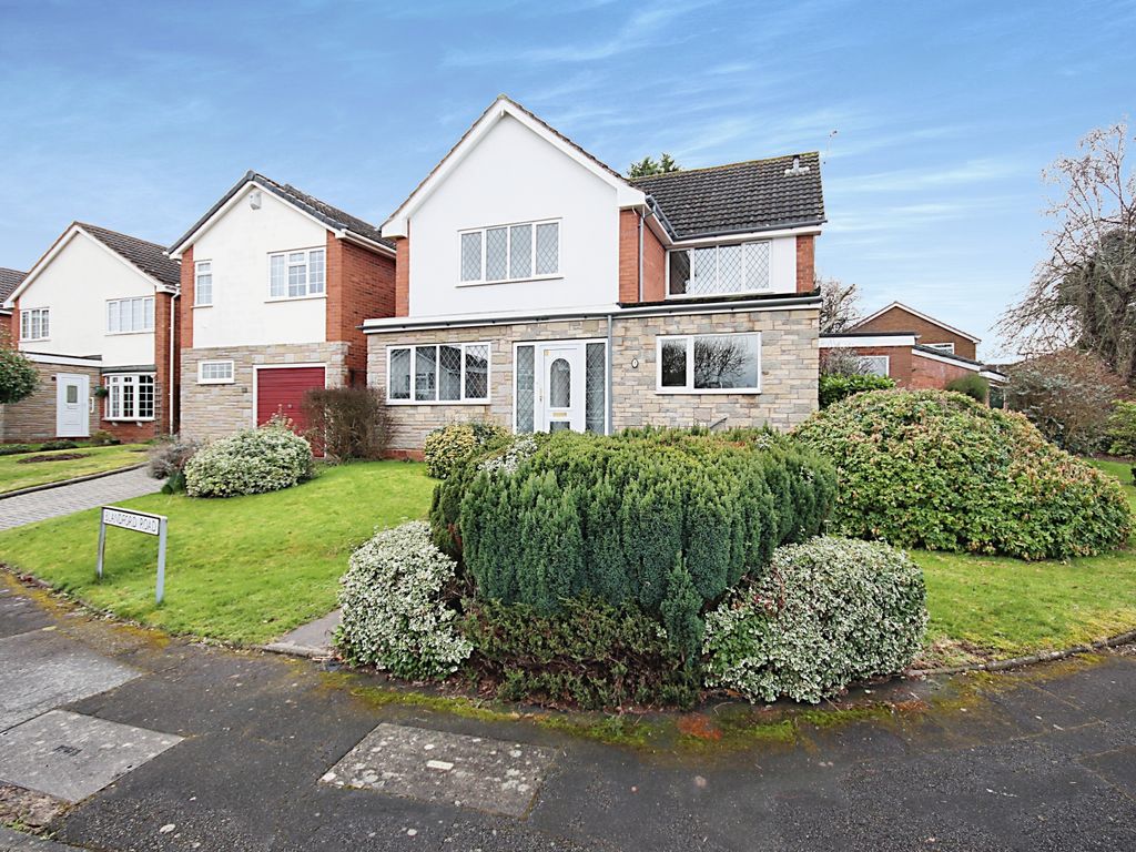 4 bed detached house for sale in Blandford Road, Leamington Spa