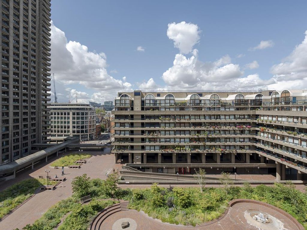 Studio for sale in Bryer Court, Barbican, London EC2Y, £550,000 Zoopla
