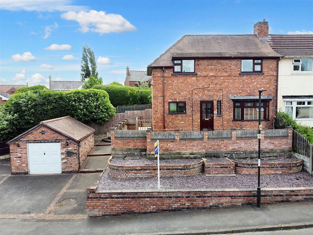 3 bed semidetached house for sale in Frederick Avenue, Ilkeston DE7, £