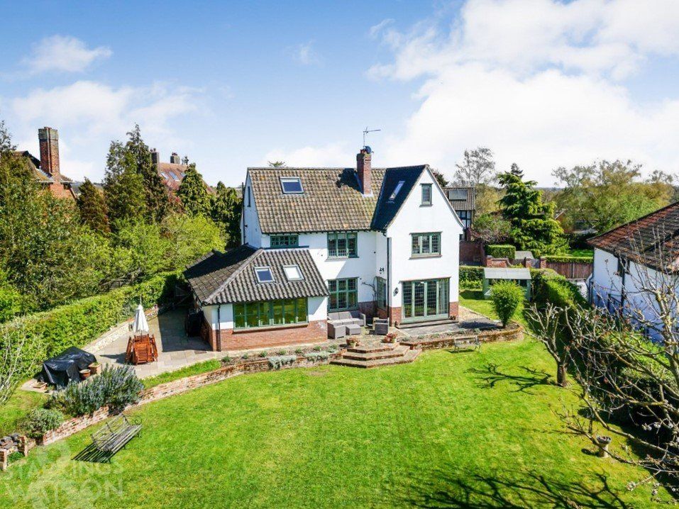 4 bed detached house for sale in St. Andrews Avenue, Thorpe St. Andrew