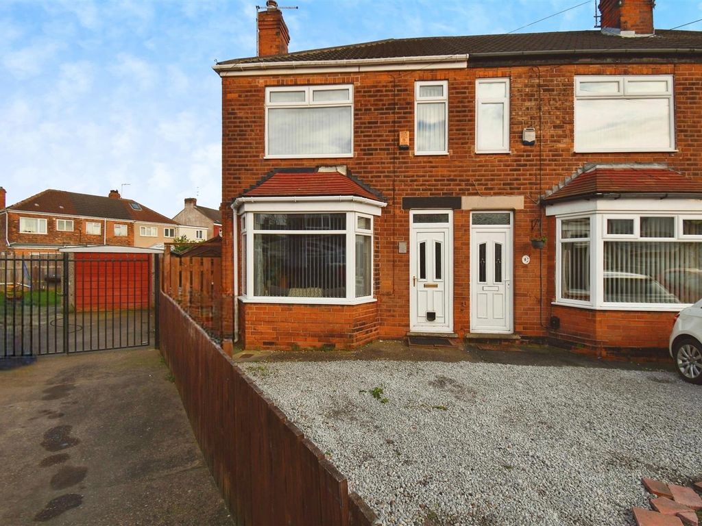 2 bed end terrace house for sale in Alston Avenue, Hull HU8, £100,000 Zoopla
