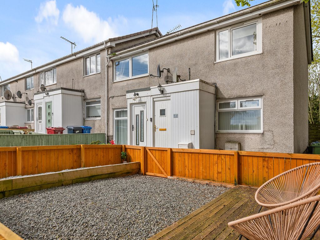 2 bed flat for sale in 27 Glen Ogle Court, Polmont FK2, £106,000 Zoopla