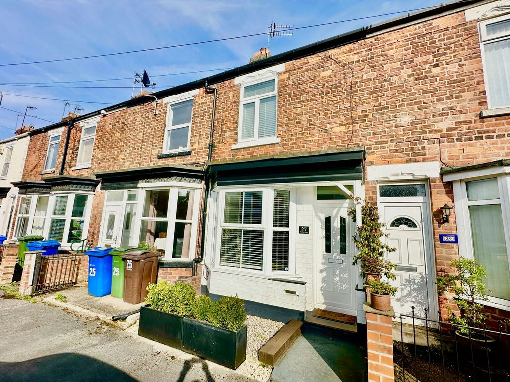 2 bed terraced house for sale in Wainfleet Avenue, Cottingham HU16, £