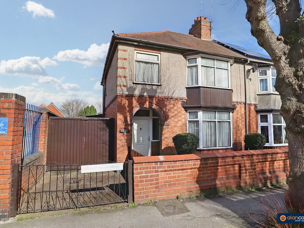 3 bed semidetached house for sale in Merevale Avenue, Nuneaton CV11, £