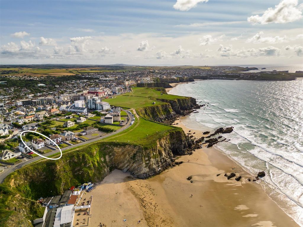 4 bed linkdetached house for sale in Lusty Glaze Road, Newquay TR7