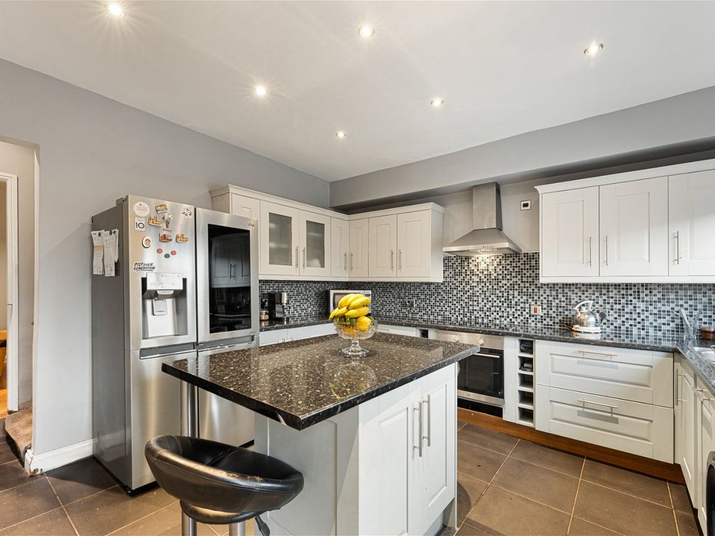 3 bed terraced house for sale in Holywell Grove, Castleford WF10, £