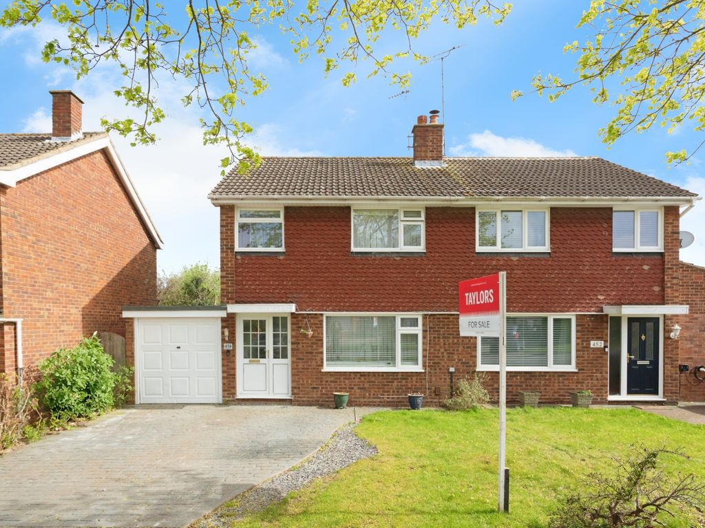3 bed semidetached house for sale in Whaddon Way, Bletchley, Milton Keynes, Buckinghamshire MK3
