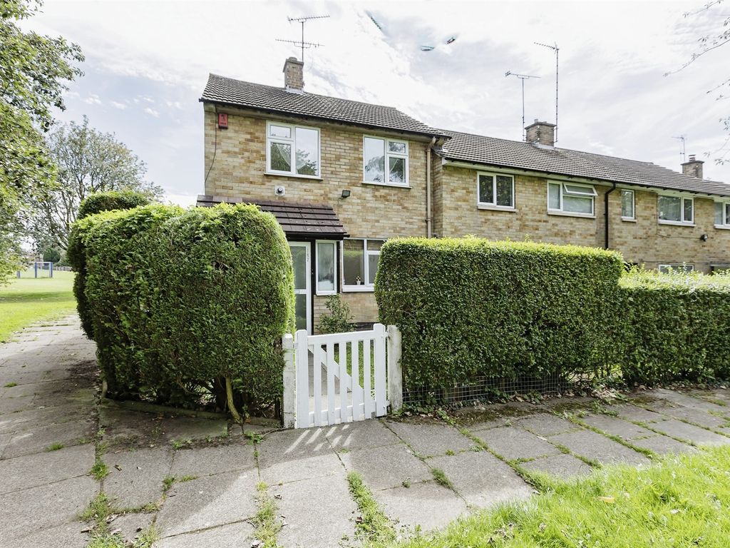 2 bed end terrace house for sale in Beaumont Leys Lane, Leicester LE4