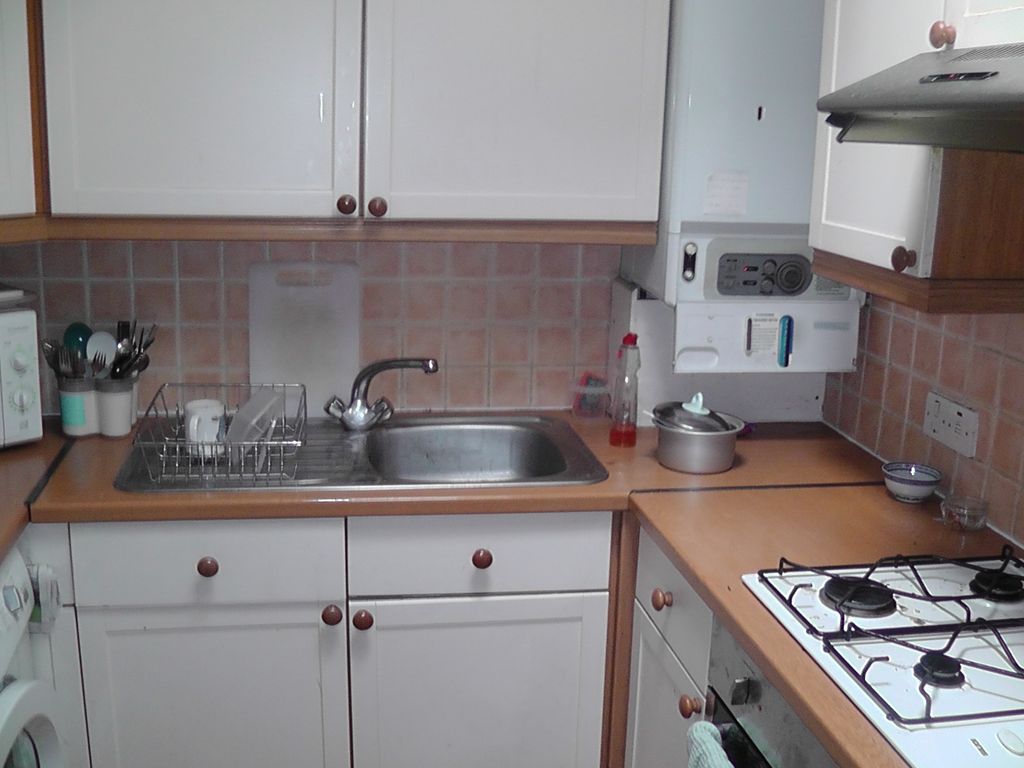 Room to rent in Finchley Road, Swiss Cottage NW3, £900 pcm Zoopla