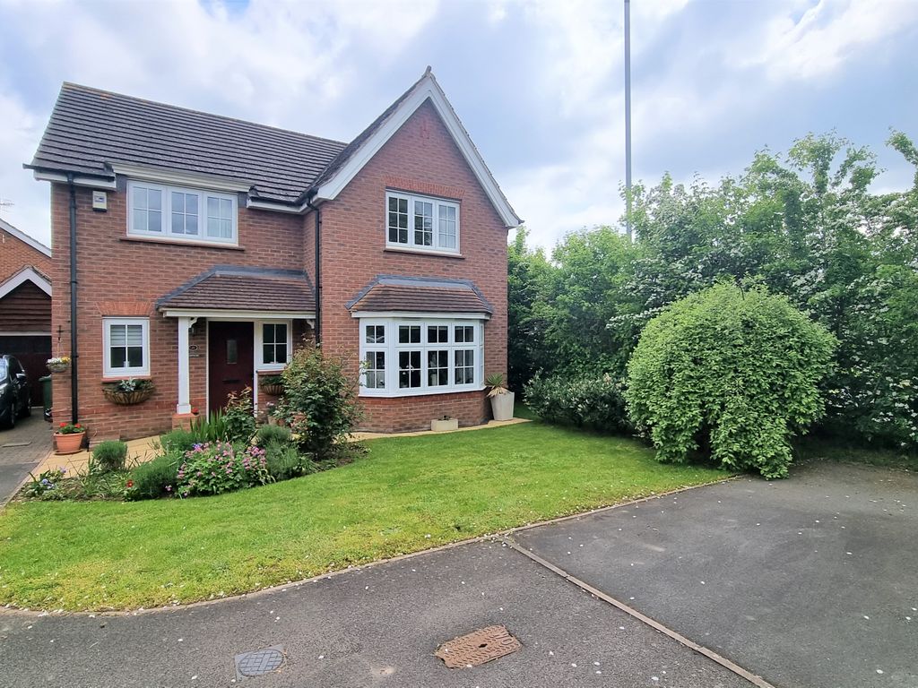 4 bed detached house for sale in Howburyfield Avenue, Worcester WR2 Zoopla